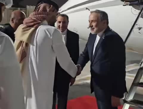   اولین تصاویر از ورود عراقچی به قطر