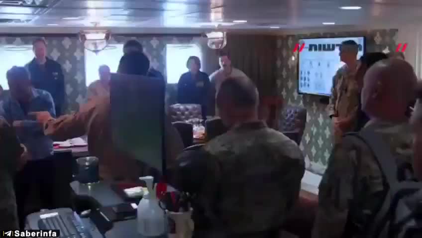   حضور ویتکاف و کوشنر در ناو هواپیمابر لینکلن