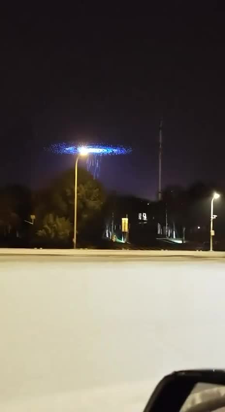   یک نمایش نورپردازی جدید با پهپادها در شهر هه‌فئی چین به ثبت رسید