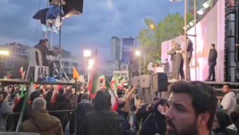   واکنش مردم نسبت به شنیده شدن صدای پدافند در لحظات تحویل سال
