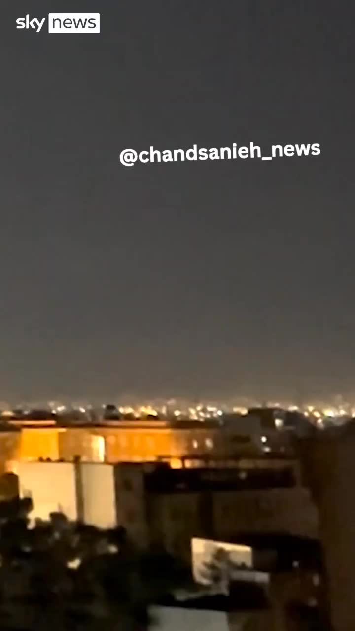   گزارش ویژه شبکه اسکای نیوز از مراسم تشییع پیکر شهید علی لاریجانی و شهدای ناو دنا در تهران