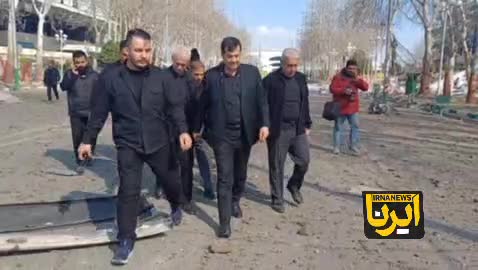  حضور وزیر ورزش از  محل تخریب تالار دوازده هزار نفری آزادی