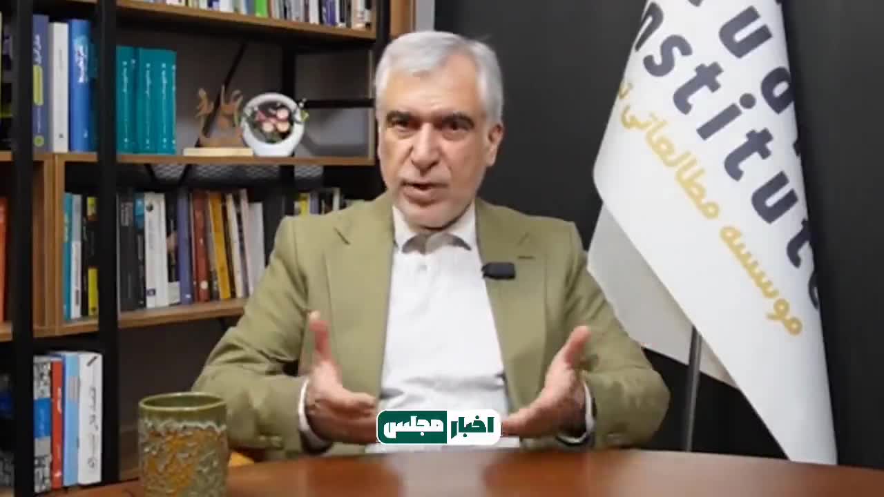   اظهارات خبرساز نماینده مجلس درباره سلاح سری ایران: چند ثانیه از تهران تا واشنگتن / می‌شود کارهایی کرد که بمب اتم مقابل آن...