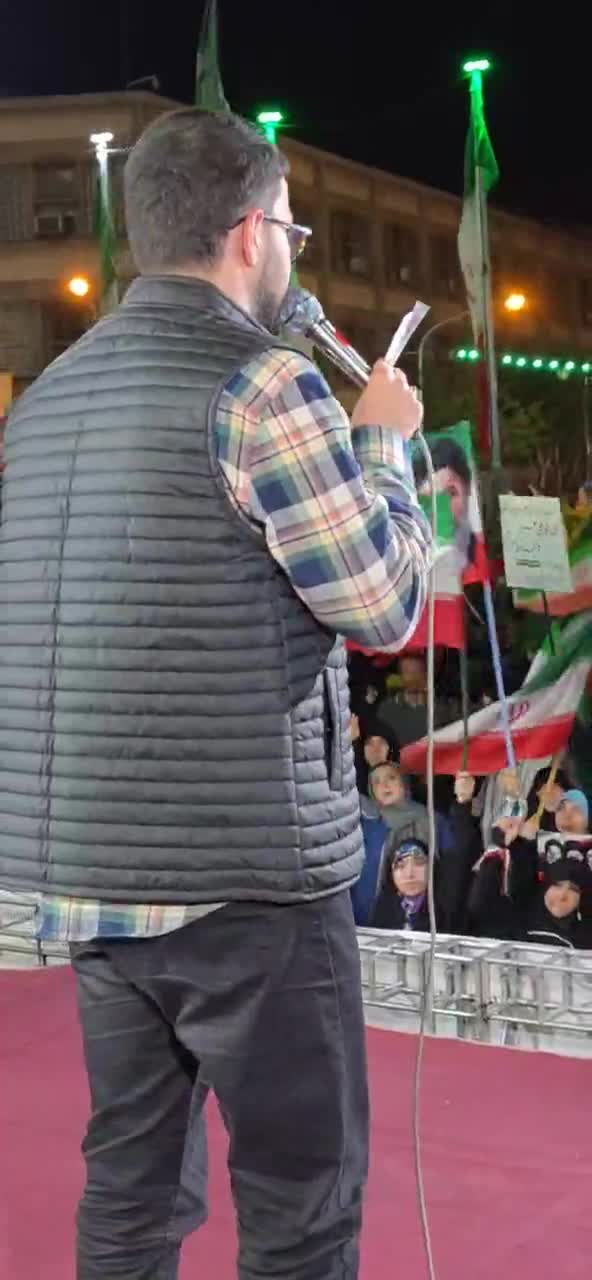  دستکاری و تغییر آهنگ قدیمی «یار دبستانی من» توسط یک مداح!