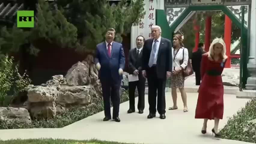   قدم زدن ترامپ و شی جین‌پینگ در حاشیه ضیافت ناهار پکن