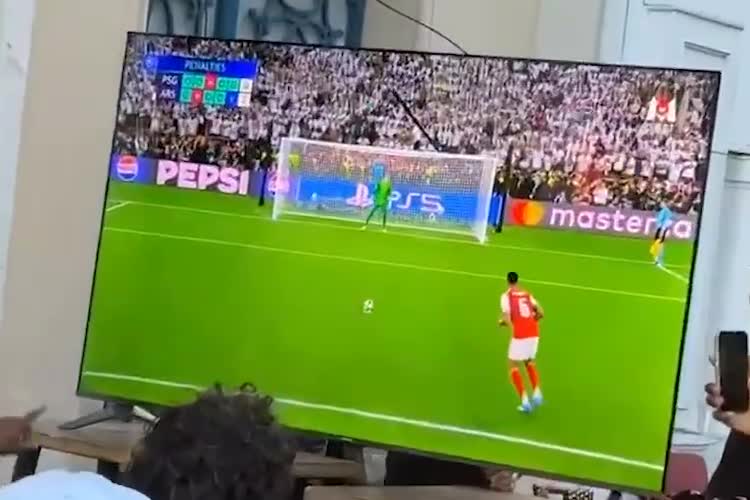   دزدی از شادی هواداران / بدترین اتفاق در بهترین لحظه!