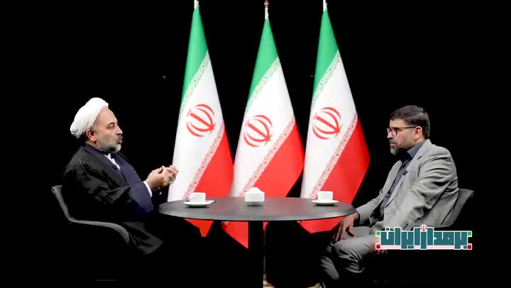   حجت الاسلام محمدرضا زائری: در جنگ رمضان، مرجعیت رسانه‌ای به مردم عادی کف میدان منتقل شد
