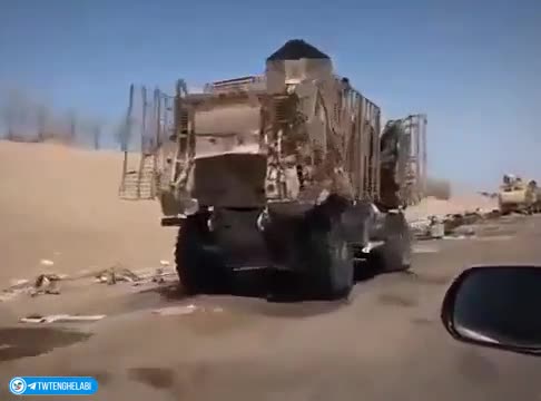 خودروهای زرهی سعودی در صحنه‌های ویرانی یمنی: تصاویری شگفت‌انگیز