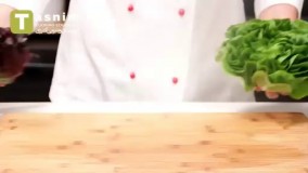 آموزش آشپزی- تزیین سالاد به شکل بوته گل