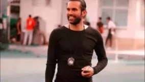 علیرضا واحدی نیکبخت: گفتند وقتی به خیابان می روی ۴۰ تا دختر با تو عکس می گیرند!