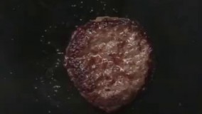 رولت چیزبرگر ????   سسی که روی نان مالیده میشود : کره 1فنجان،سیر 5حبه،جعفری 1غ ق،نمک و فلفل  