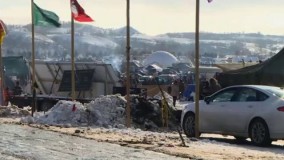 مقاومت سرخپوستان در برابر عبور خط لولۀ نفت در داکوتای شمالی ادامه دارد