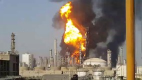 انفجار و آتش سوزی بزرگ در پتروشیمی ماهشهر در جنوب خوزستان