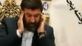 خورد کردن گوشی مهمان برنامه برای دیدن واکنشش