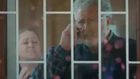  آهنگ عاشقانه و بسیار زیبا از محسن یگانه بنام بازم بخند 