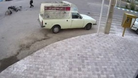 تصادف موتورسیکلت با ماشین تو ایران