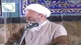 "وسط سخنرانی علامه حسن زاده آملی ، یه خانم بلند میگه همه صلوات بفرستید علامه میفرمایند : خانم مراعات