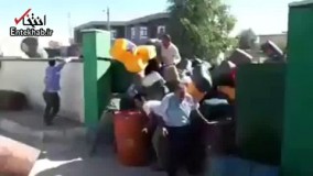 فیلم/ ادامه بحران سوخت و هجوم اهالی کردستان عراق به جایگاه توزیع سوخت