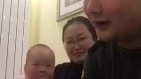 هر چی سعی کردم نخندم نشد