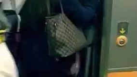 وقتی تو مترو ژاپن  مترو ژاپن جا نیست