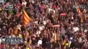 فیلم/ حمایت هزاران جدایی‌خواه در پی اعلام استقلال یکطرفه کاتالونیا از اسپانیا