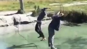 مثلا خواستن خیس نشن