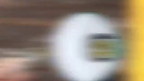 چطور لامپ شکسته رو از سرپیچ باز کنی