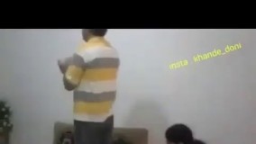 شوخیه دختر با پدر