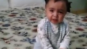 شاد شدن بچه با آهنگ شاد/کلیپ خنده دار و جالب