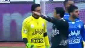 درگیری شدید در انتهای دربی استقلال و پرسپولیس