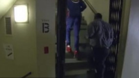  پرتاب زیبای توپ بسکتبال به درون سبد از ارتفاع 178 متری