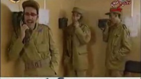 وقتی جواد رضویان با تلفن راه دور حرف می زنه