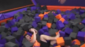 تماشا کنید : مجموعه ای از زیباترین پرتاب های گروه Dude Perfect !