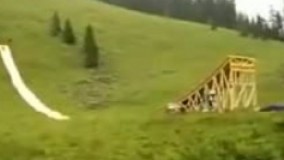  پرش بسیــار جذاب و دیدنی