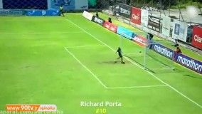 ۱۰ گل تحقیرکننده در دنیای فوتبال