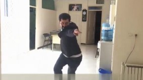 وقتی استاد نیس ..  بفرس واسه هم کلاسیات