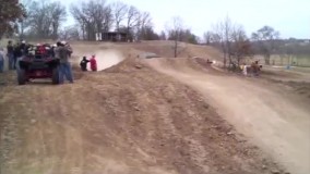 پرش با ماشین شاستی بلند