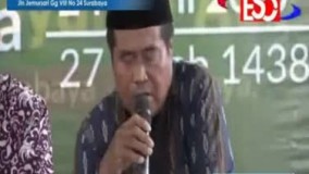 قاری معروف اندونزی که دیروز پس از طلاوت آیاتی در مورد مرگ در گذشت