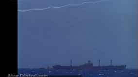 لحظه منفجر شدن بمب اتم در زیر اب حتما ببینید