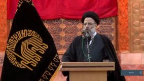 تولیت آستان قدس رضوی در آيين بدرقه زائران و خادمان [اربعين] حسينی： «لبیک یا حسین»؛ یعنی مبارزه ابدی با ظالمان عالم