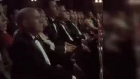 تا حالا دیده بودین یه سگ کنسرت بذاره؟