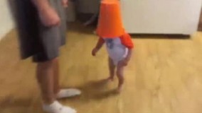 جهت یابیش دچار مشکل شده بینوا