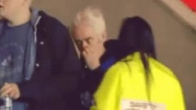 فقط صحنه رو ببین تونستی نخند ...????????????????????????????????????????