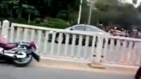 بعد از این حادثه که طرف مرد????  پزشکی قانونی اعلام کرد مرگ وی به علت 4درصد سوختگی و 96 درصد کوفتگی بوده???????? ????????