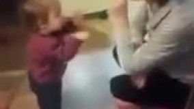 چرا اینقدر مجبورش میکنی توضیح بده واست اخه؟!