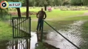 مثلا میخواست خیس نشه