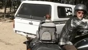 من همین چیزا رو میبینم که پوچی رسیدم کلا منو صندوق عقب ماشین هم نمیذارن ببرن 