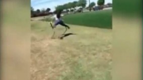 واااااااااااااای ترکیدم از خنده.حتما ببینین