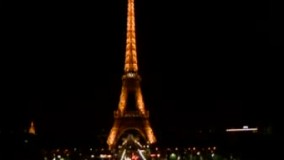 چراغ‌های ایفل امشب به یاد قربانیان حمله تروریستی کابل با 80 کشته و 400 زخمی، خاموش می‌شود/ دیشب هم ایفل برای تسلیت به مردم عراق خاموش شده بود.