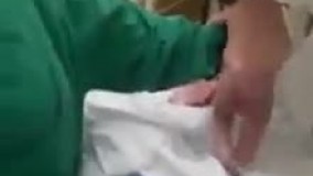 نوزادی که تازه به دنیا اومده و راه میره ????